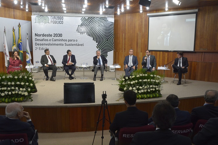 Painel com governadores