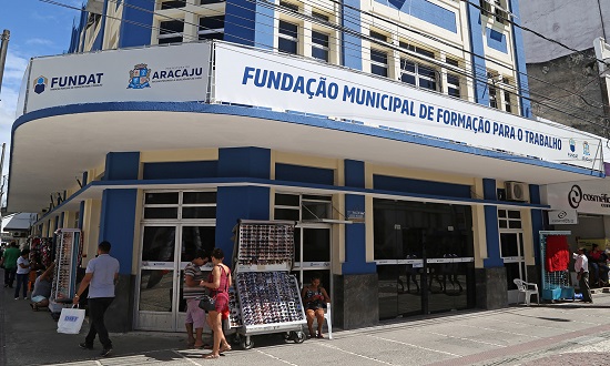 Fundat anuncia novas vagas de emprego para a população aracajuana