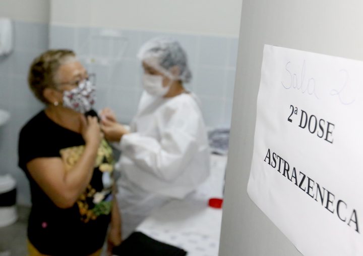 3% dos vacinados não voltaram para segunda dose em Aracaju