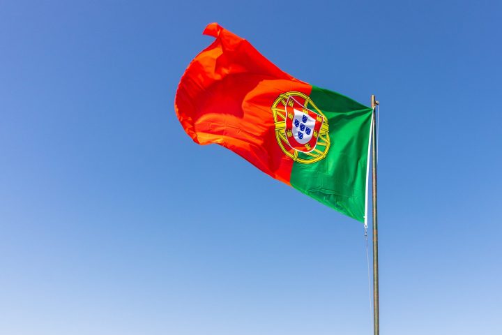 Portugal e Brasil pretendem diminuir restrições às viagens