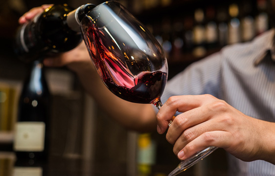 Wine lança aplicativo para ajudar supermercados a vender mais vinhos