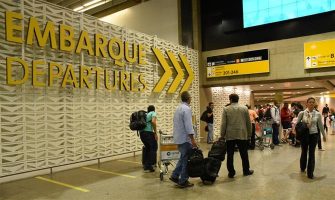 EUA: brasileiros devem ficar atentos aos voos do dia 7 e 8 de novembro