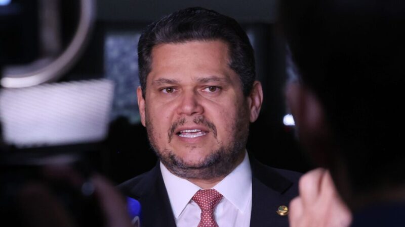 Alcolumbre define data para votação da PEC da segurança pública