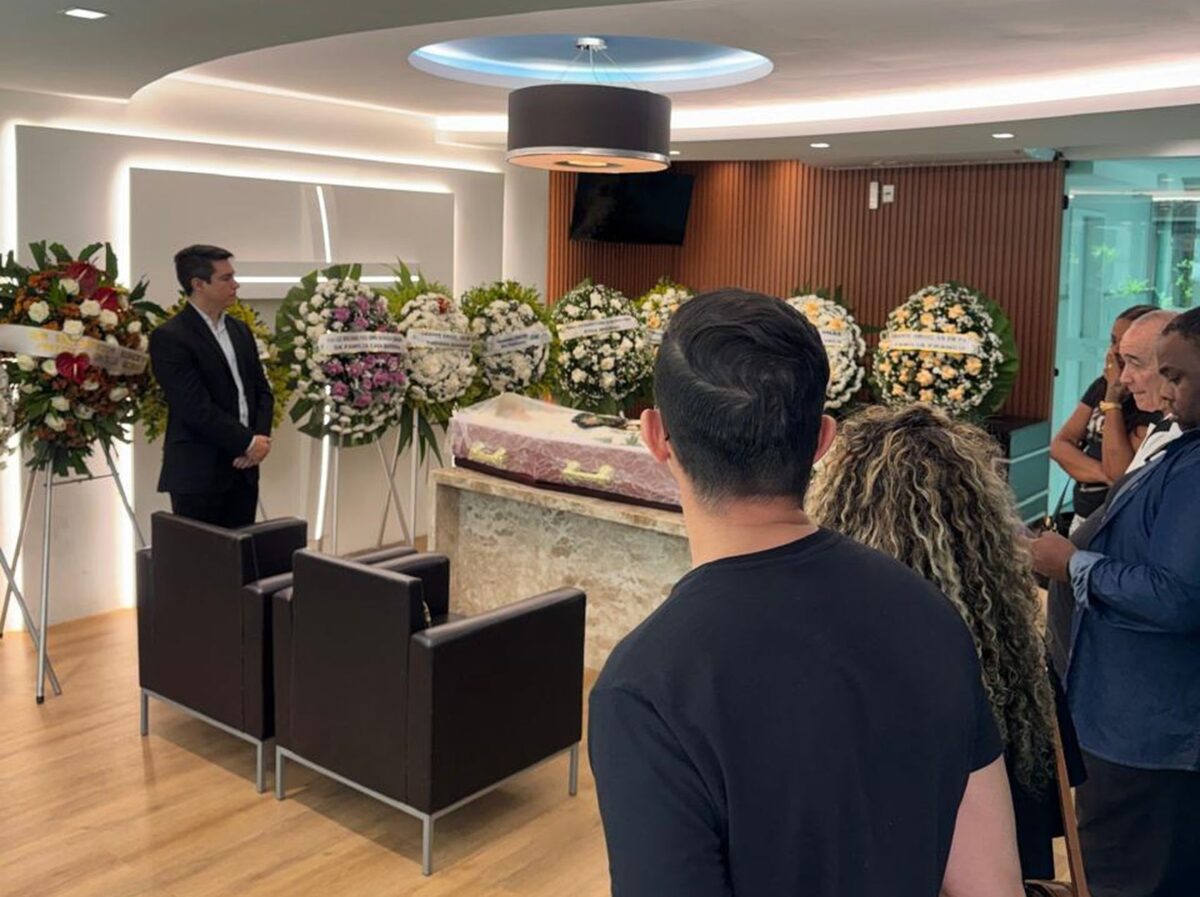 Morre aos 67 anos o colunista social Marcos Raffou em Aracaju