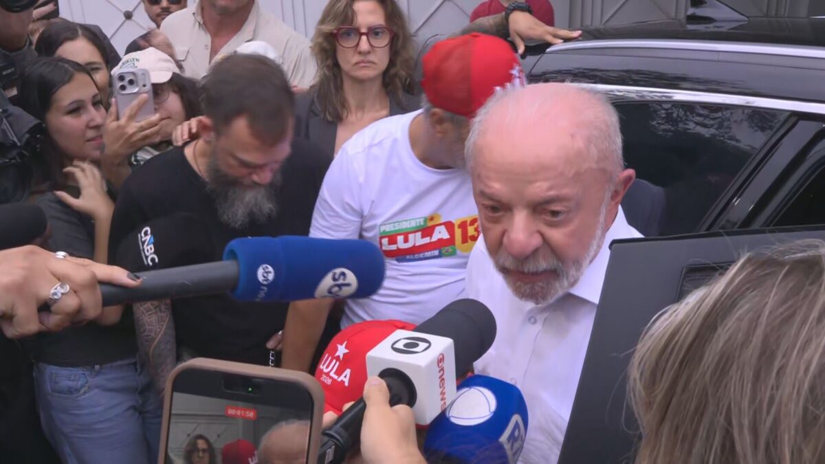Lula vê mobilização inédita nas eleições e chama rival de mentiroso