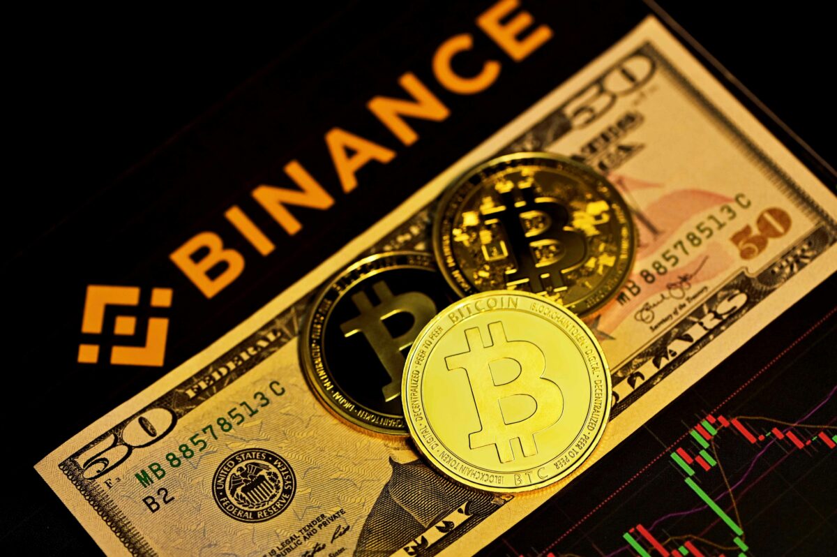 Binance garante segurança de brasileiros após roubo bilionário