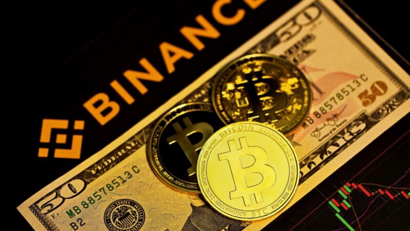 Entenda o que são criptomoedas e os riscos após roubo bilionário