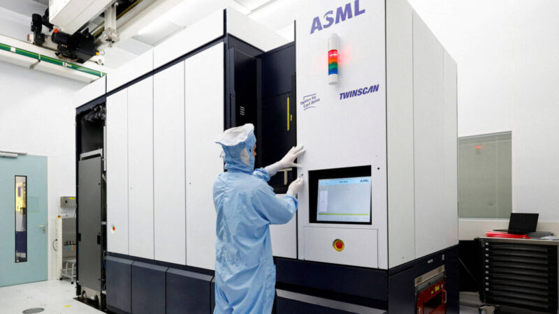 Asml alerta que demanda por inteligência artificial vai superar produção de chips até 2028