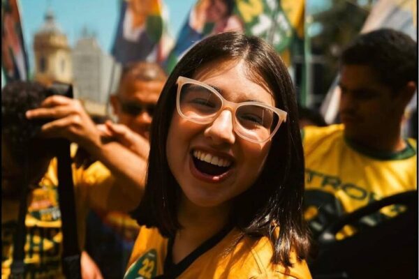 Mulheres batem recorde nas assembleias legislativas do país
