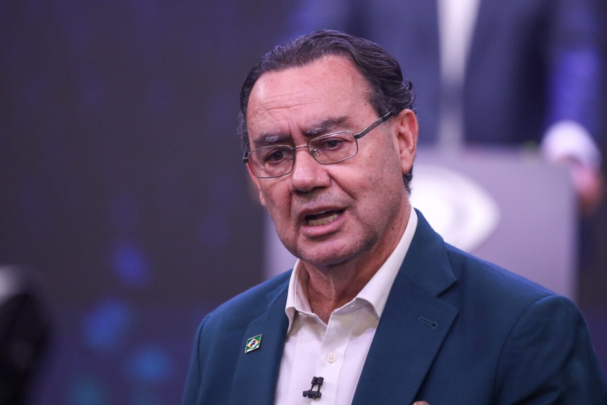 Augusto Cury declara apoio a Flávio Bolsonaro no segundo turno das eleições