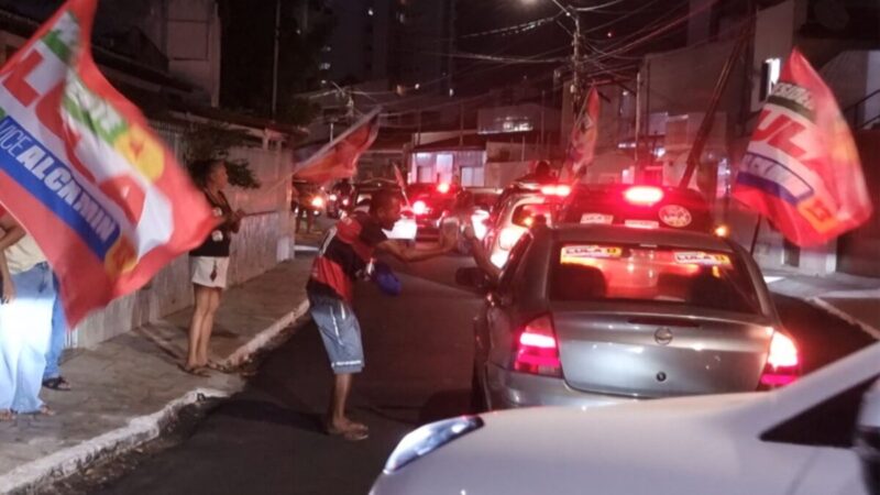 Carreatas em apoio a Lula são realizadas na Zona Sul de Aracaju