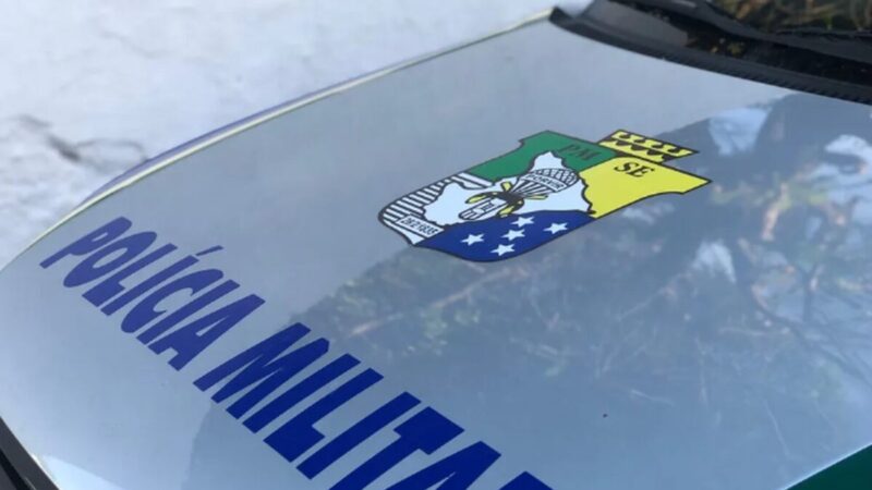 Casal é preso após pancadaria e danos materiais em pousada de Aracaju