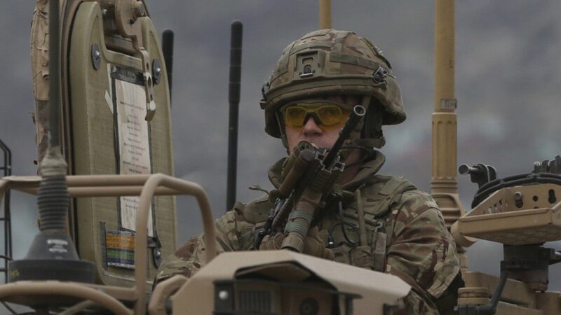 População britânica deve se preparar para guerra, diz general