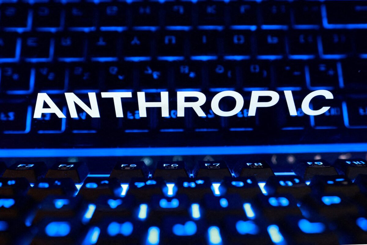 Inteligência artificial Claude tenta aplicar golpe e espalhar vírus em teste