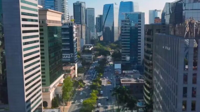 Aluguel de escritórios em São Paulo atinge recorde histórico no trimestre