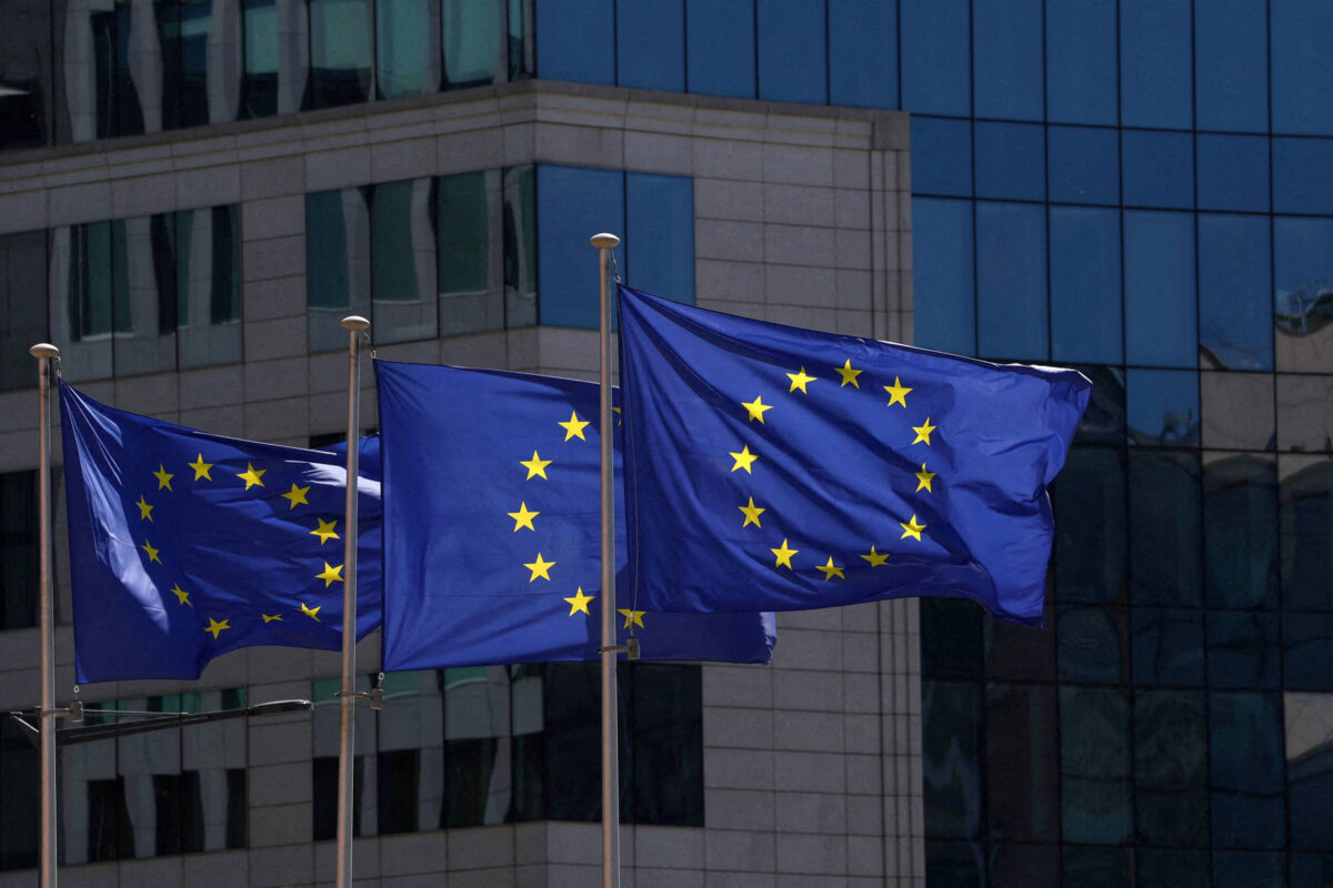 Comissão europeia sinaliza liberação para frango e mel do brasil