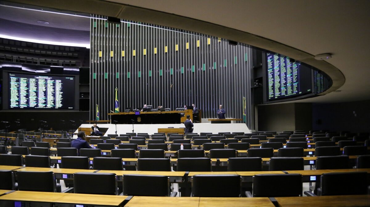Concentração de votos expõe falha estratégica do PSOL na Câmara