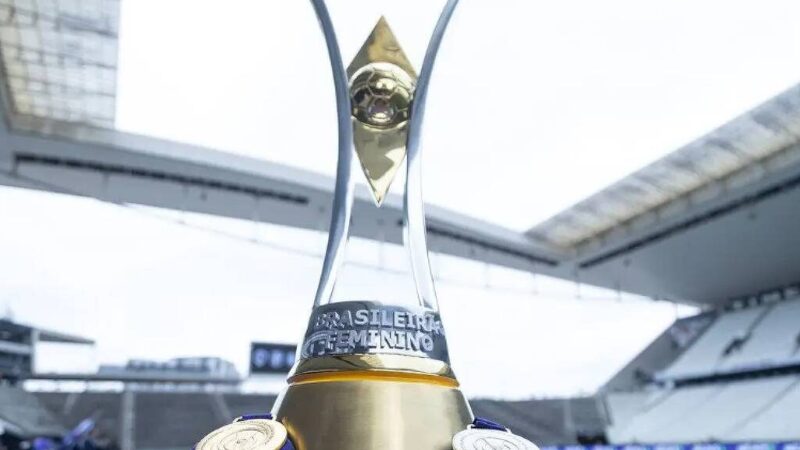 Futebol feminino brasileiro sofre com déficit financeiro e arenas vazias