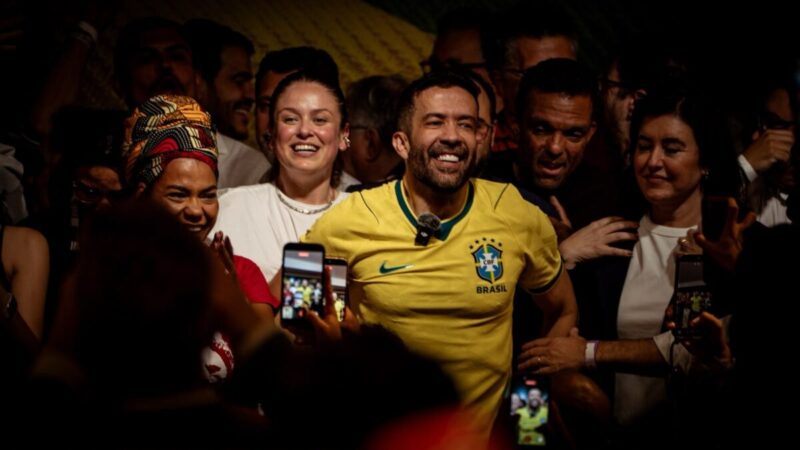 Janones rejeita rótulo de estrategista da virada de Lula