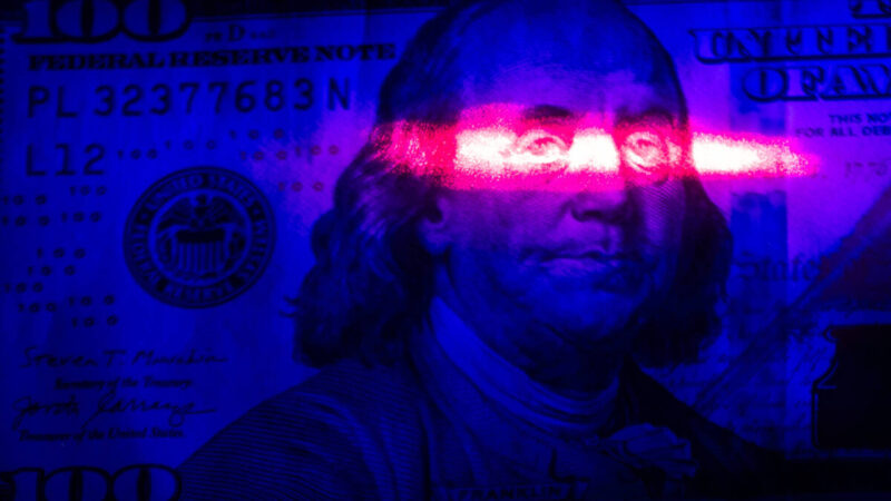Dólar abre em queda com eleição e inflação acima do esperado