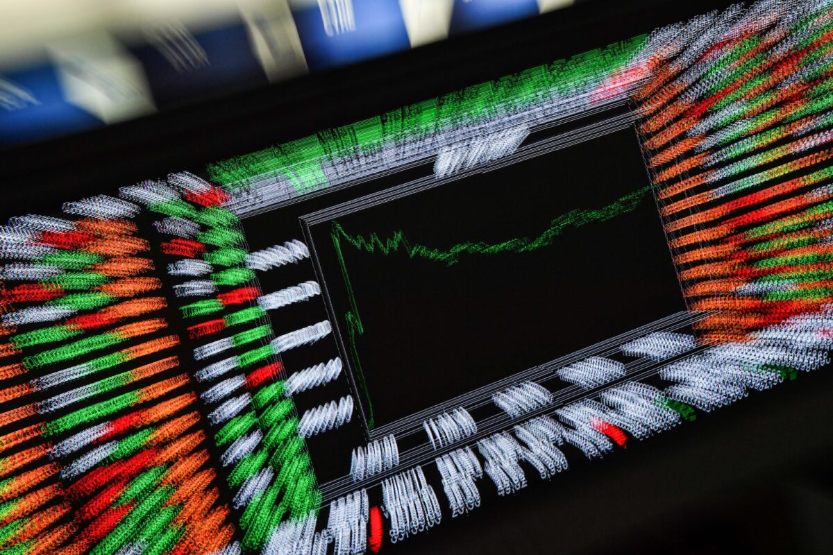 Ibovespa despenca e investidores recalculam rota na bolsa brasileira