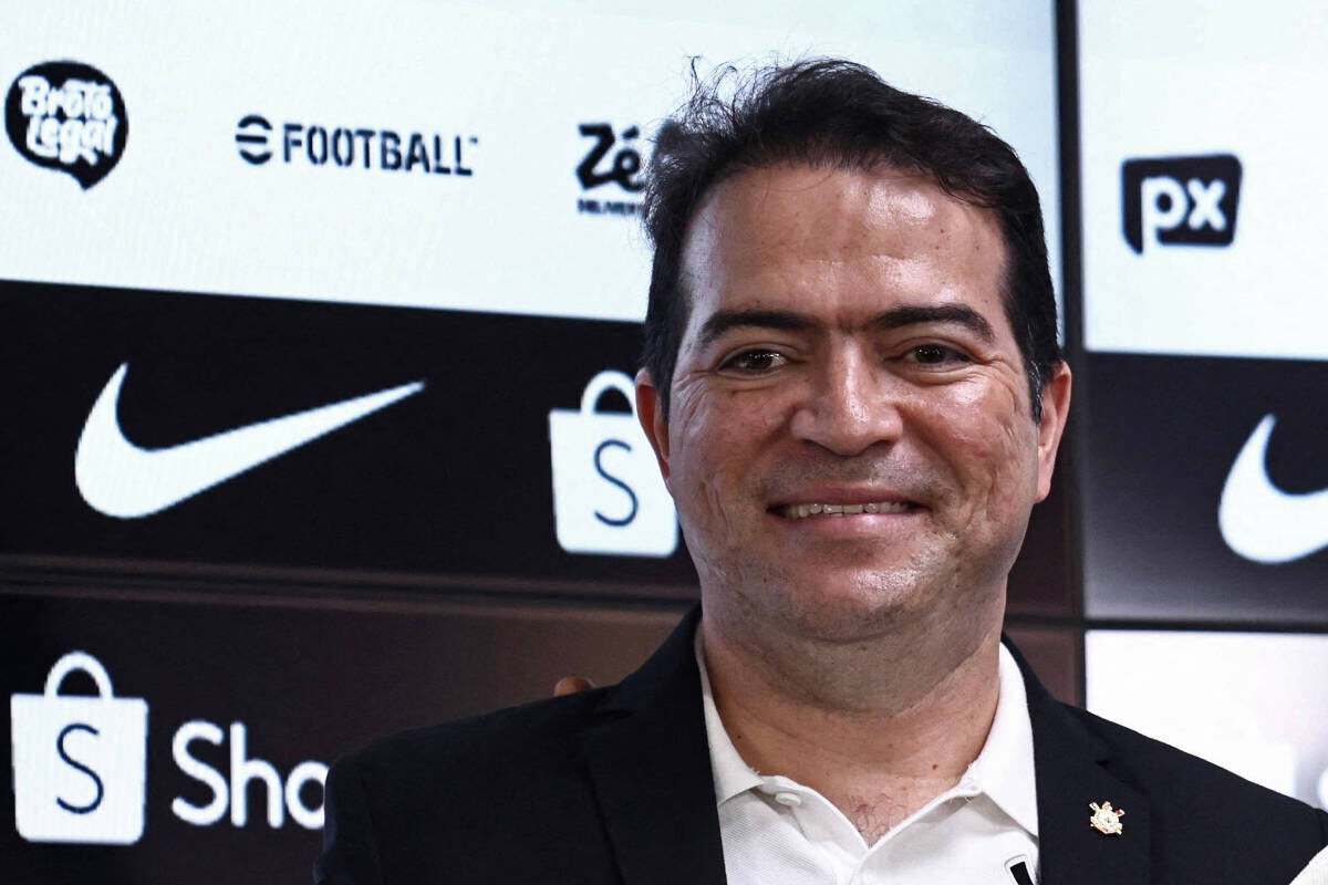 Em meio a risco de rebaixamento, Corinthians demite Marcelo Paz