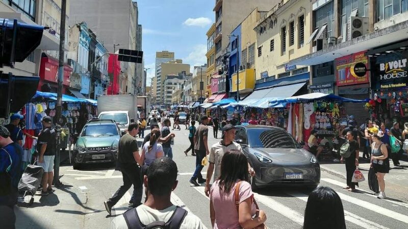Queda no preço de brinquedos não anima comércio para o dia das crianças