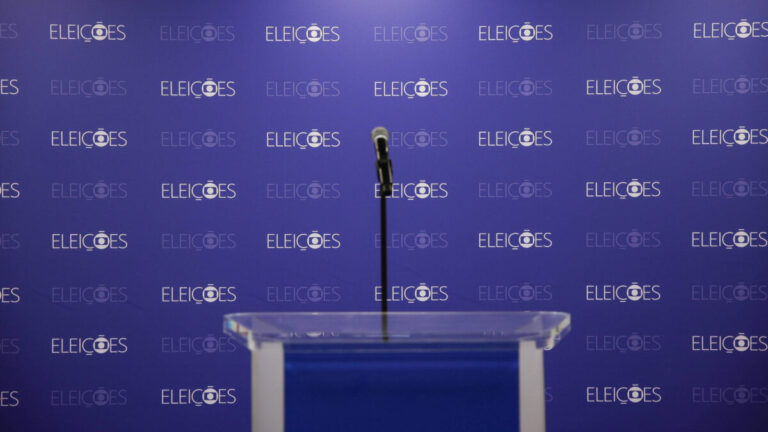 Bastidores do cancelamento do debate presidencial na Globo