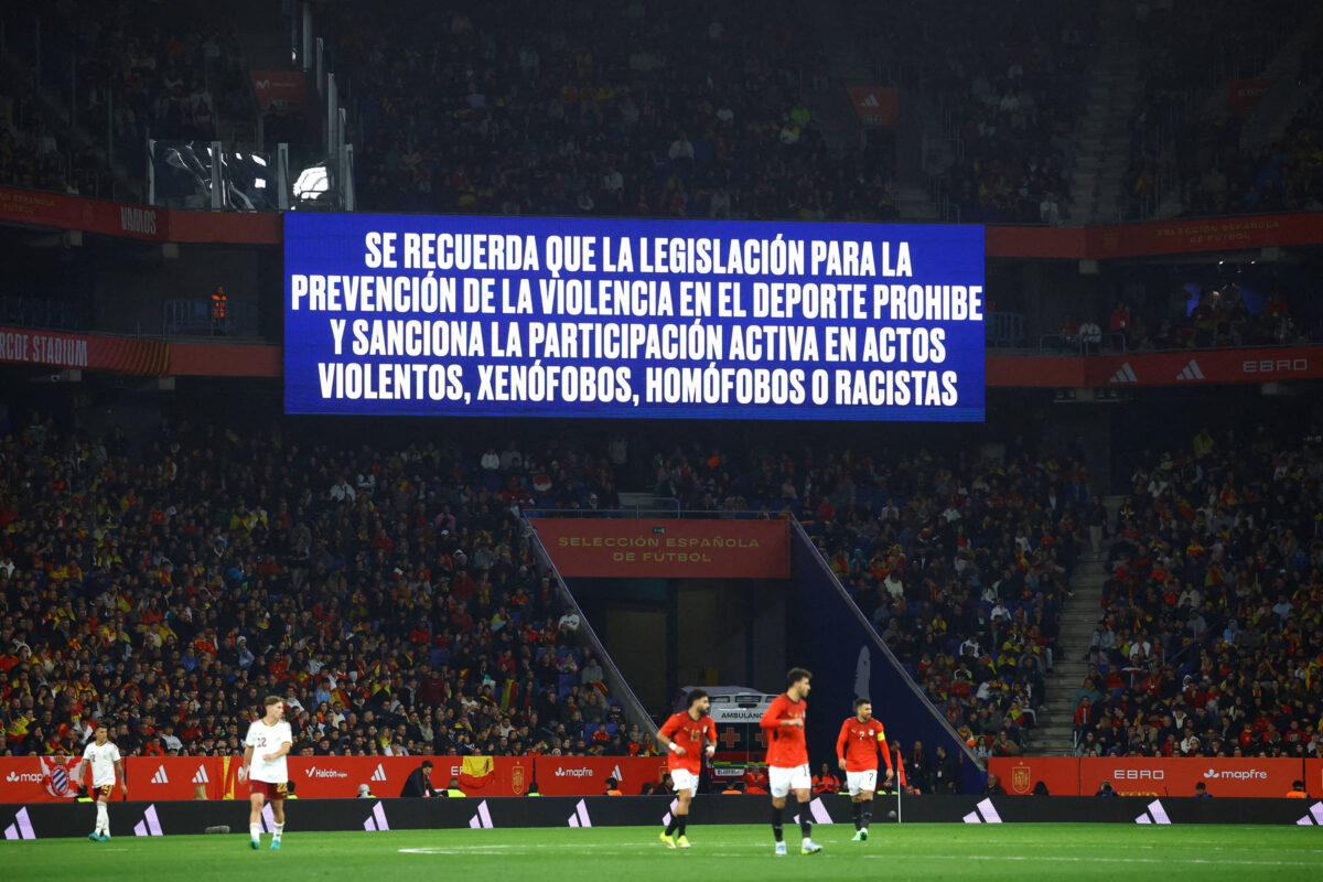 Espanha sofre punição da Fifa por cânticos islamofóbicos