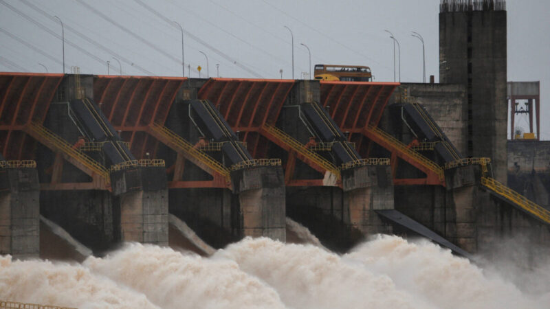 EUA e Paraguai fecham acordo para usar energia de Itaipu em inteligência artificial