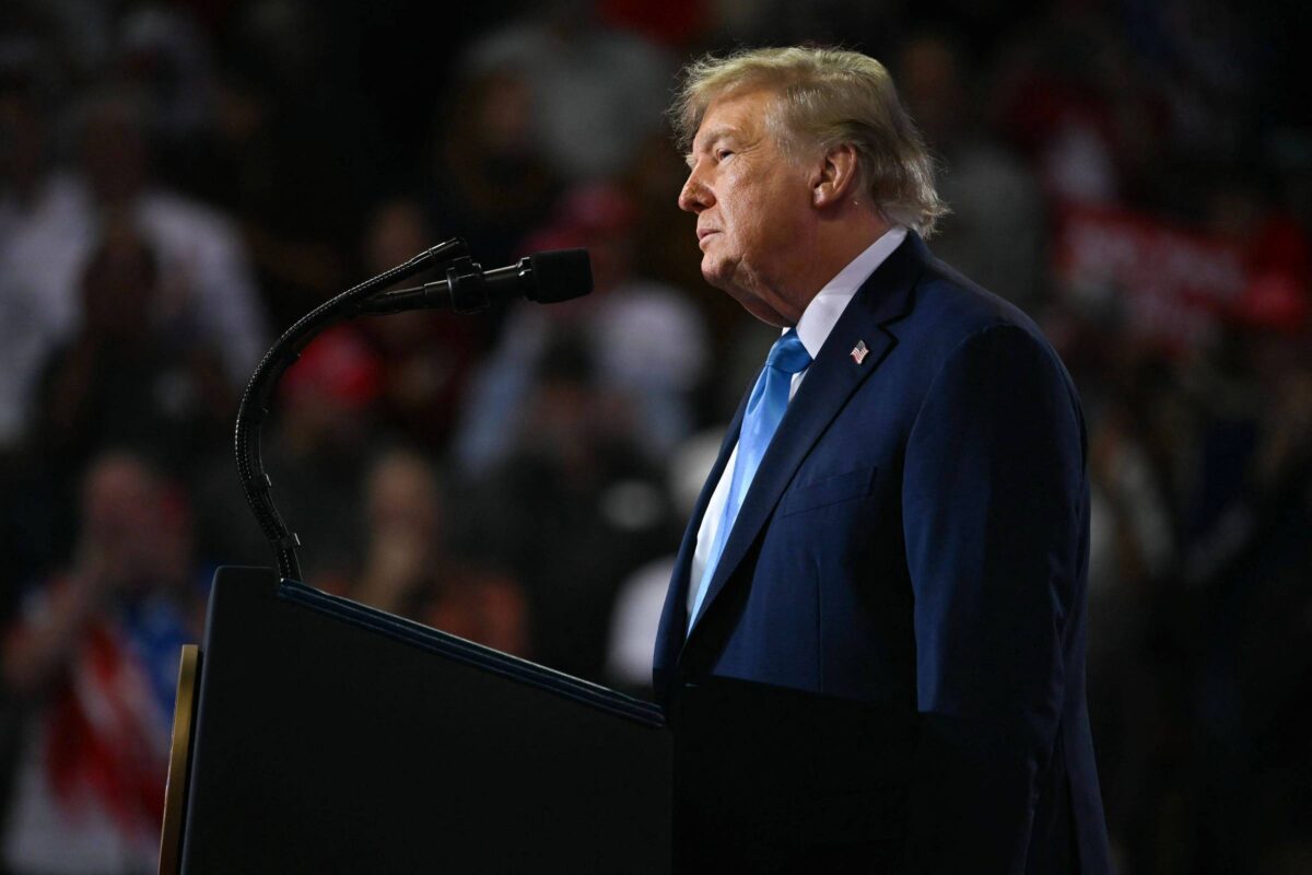 EUA pagam mais de US$ 1 trilhão em juros da dívida pública sob Trump