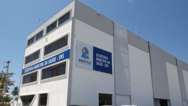 Alerta em Aracaju sobre golpistas fingindo ser agentes de saúde