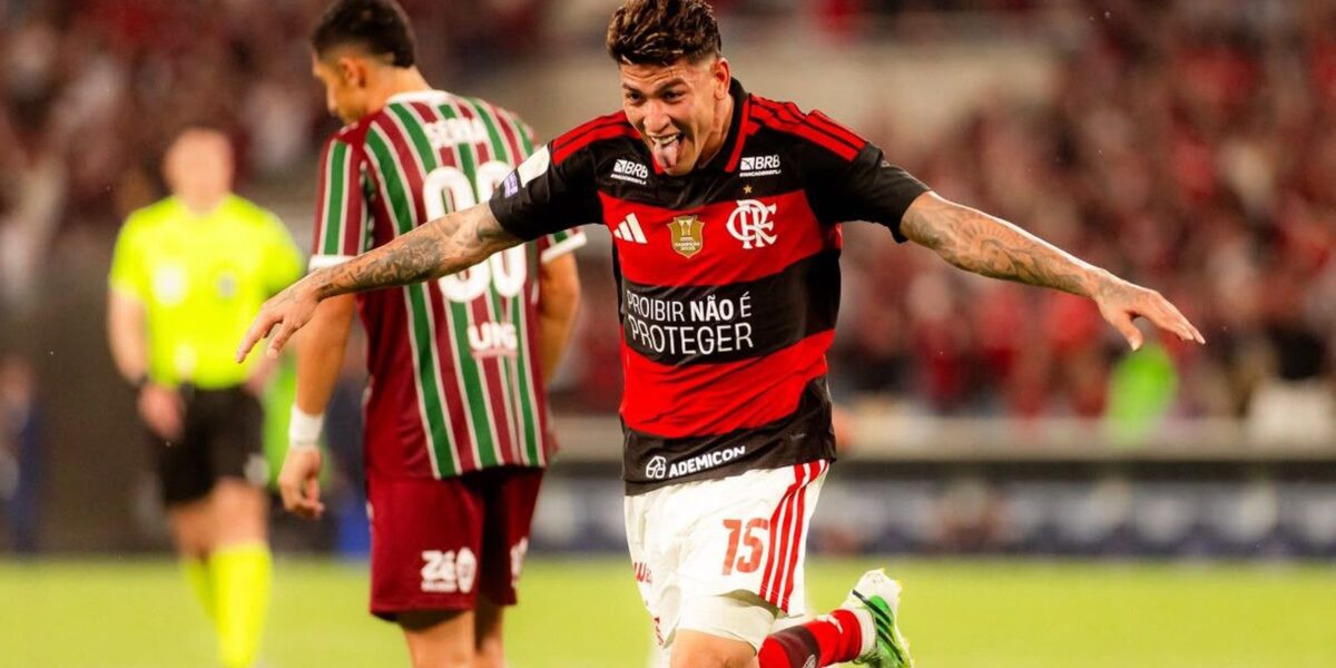 Flamengo segue líder do Brasileirão após rodada de clássicos