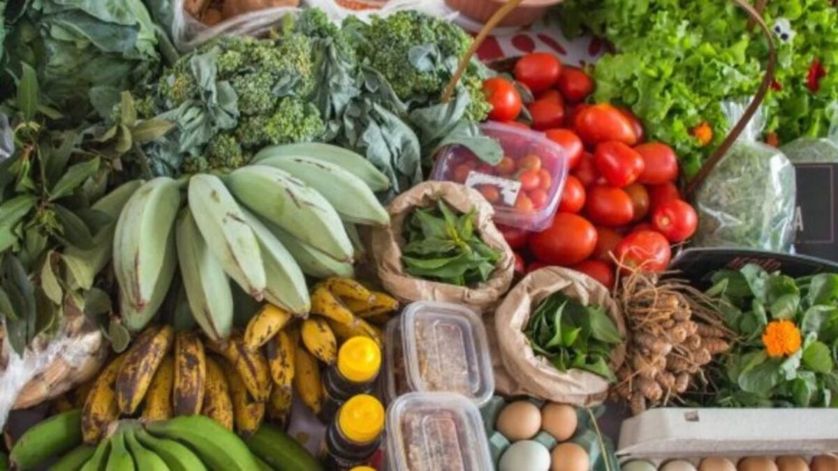 Prévia da inflação avança 0,32% em outubro com peso dos alimentos