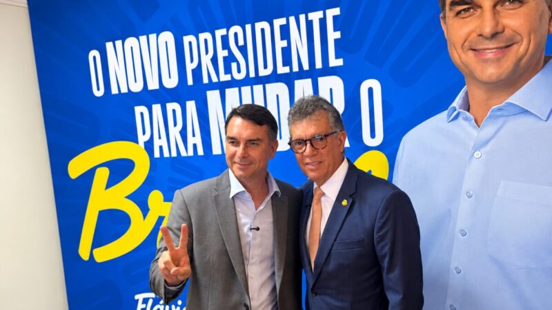 Laércio aponta propostas de Flávio Bolsonaro para criar vagas de emprego