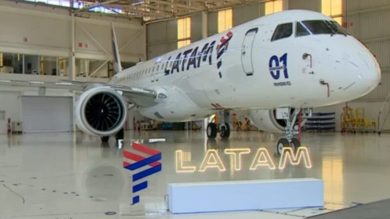 Latam recebe primeiro avião E195-E2 da Embraer em São José dos Campos