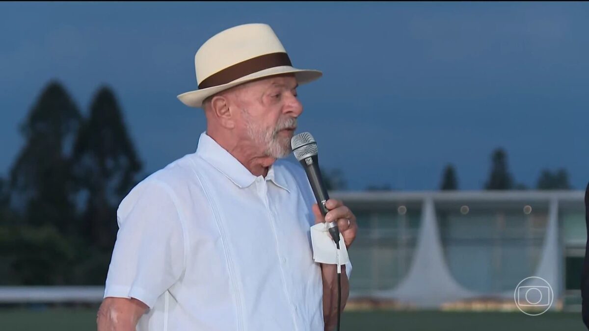 Lula receberá conselho para ignorar Flávio Bolsonaro e focar na governabilidade