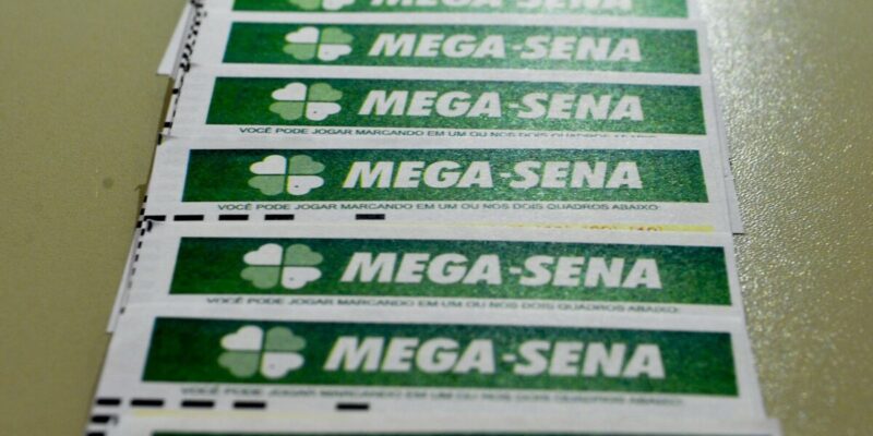Mega-Sena acumula para R$ 100 milhões; confira os números sorteados