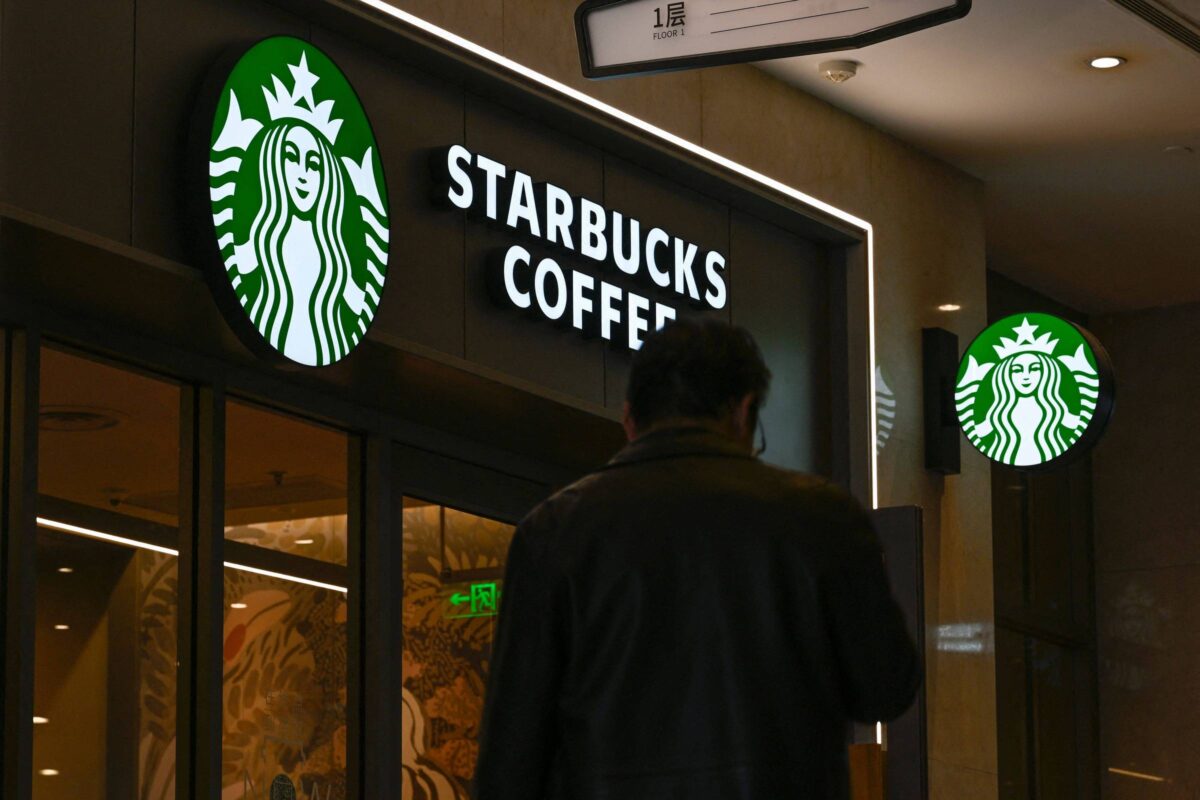 Starbucks aposta no Brasil e planeja dezenas de novas cafeterias até 2026
