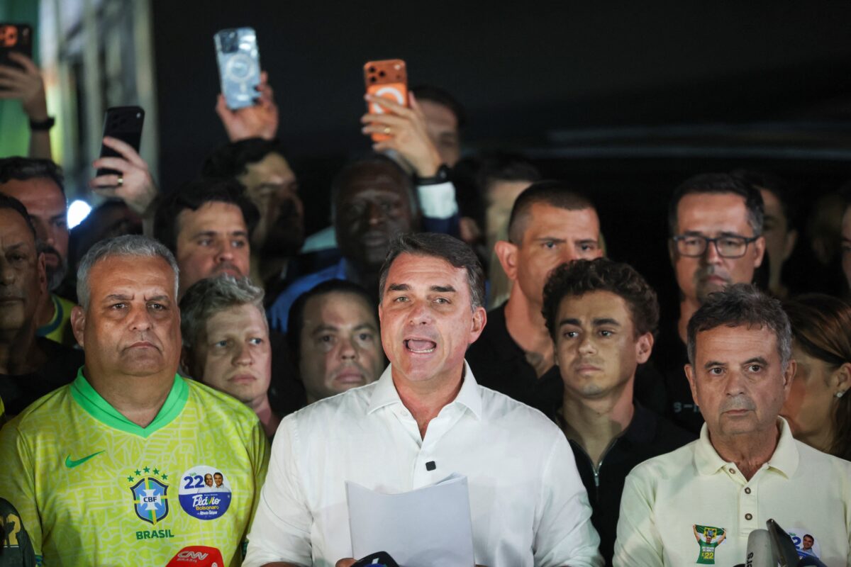Nikolas pede para as pessoas não irem às ruas e diz que chance de anular a eleição é 'praticamente nula'