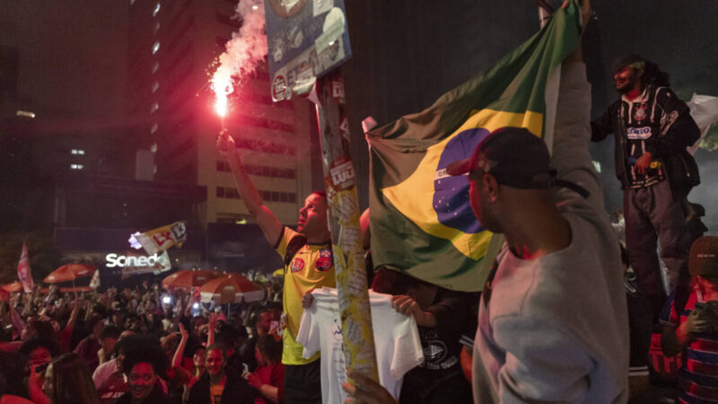Mobilização popular barrou a extrema direita nas urnas do Brasil