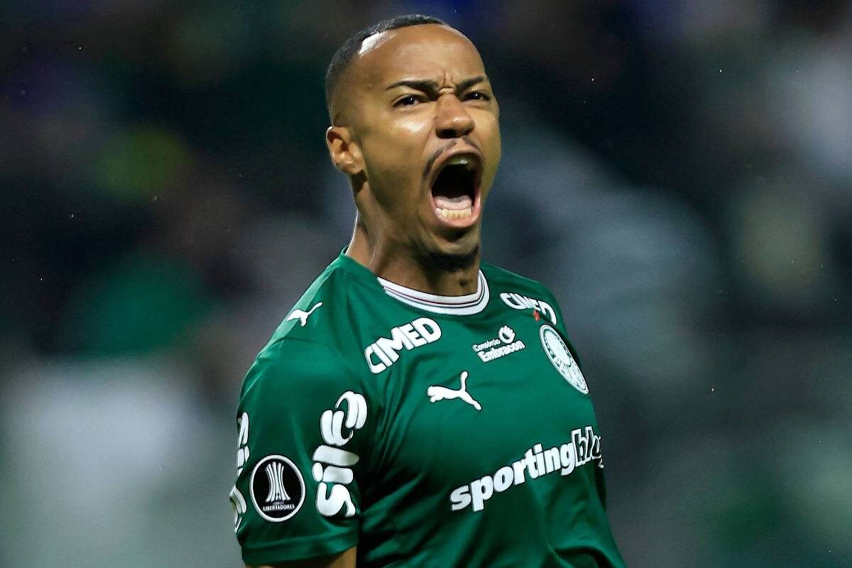 Palmeiras elimina o Fluminense e busca inédita quíntupla coroa na temporada