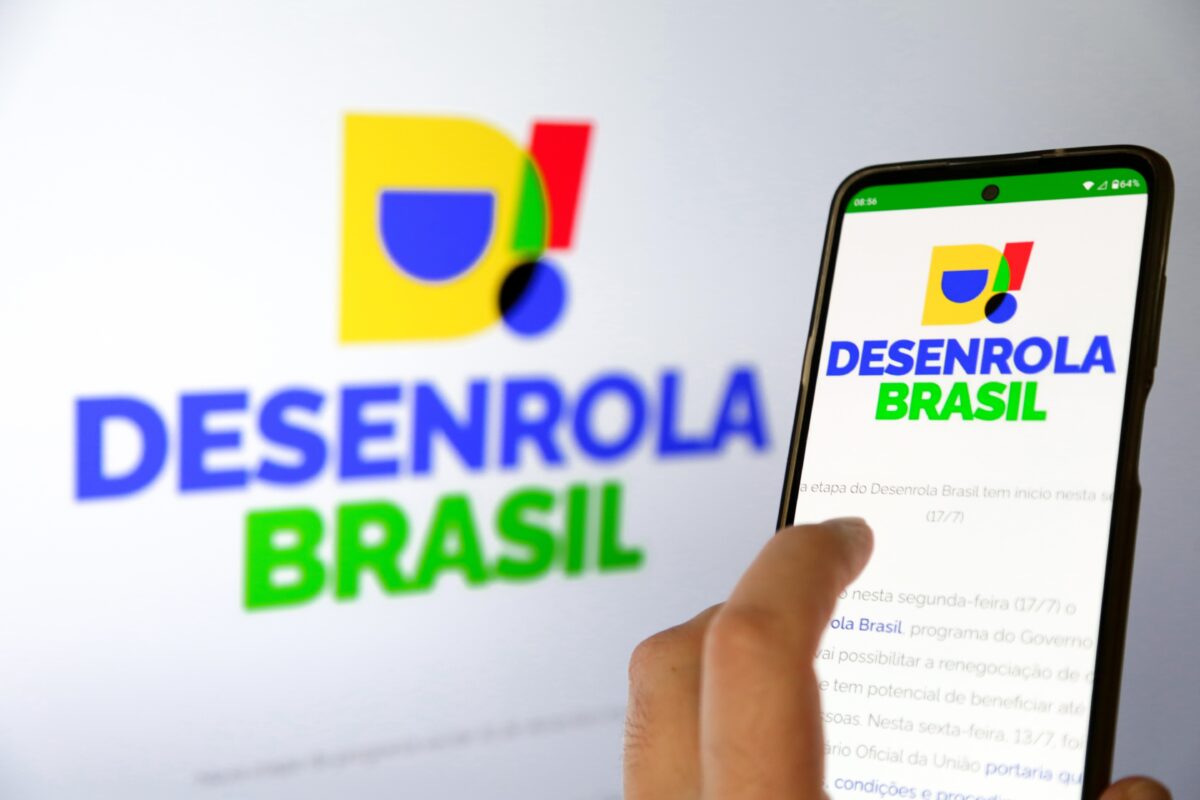 Pacote do governo traz perdão de dívidas e Pix de R$ 5 mil para MEI