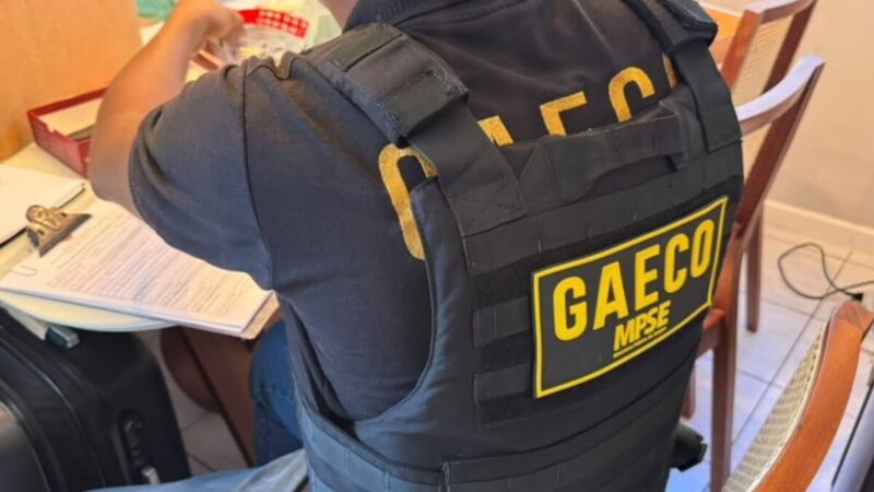 Operação do Gaeco em Sergipe prende policiais e empresário