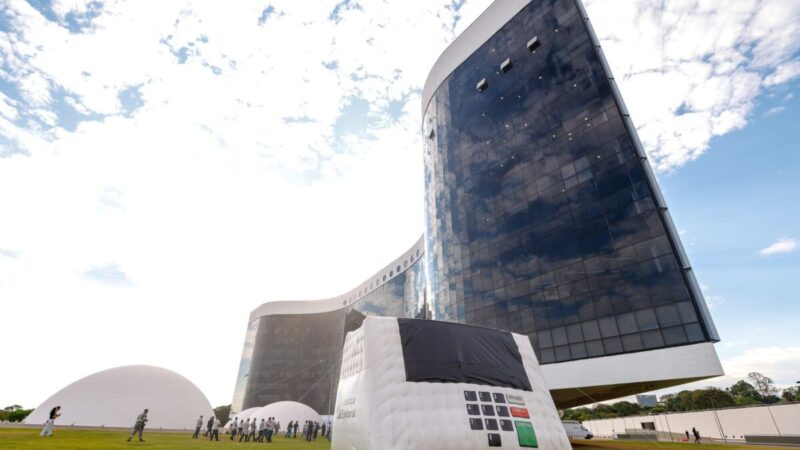 TSE elimina regra de espera de 48 horas para canais de campanha eleitoral