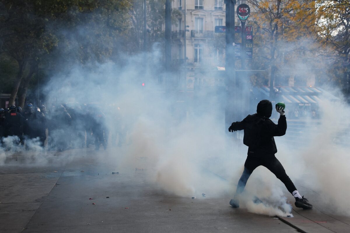 Confrontos e saques em onda de protestos contra o custo de vida na França