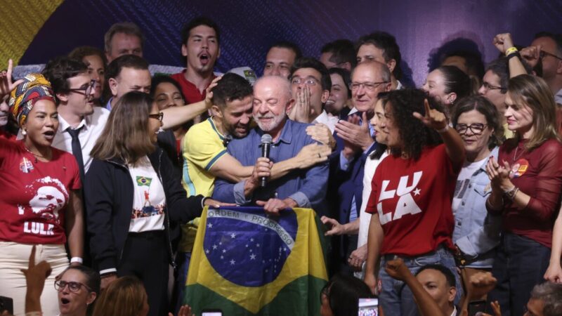 Reconhecido por Lula após atuação na campanha, Janones se reúne com petista para traçar futuro: ‘Precisa de força no Congresso’