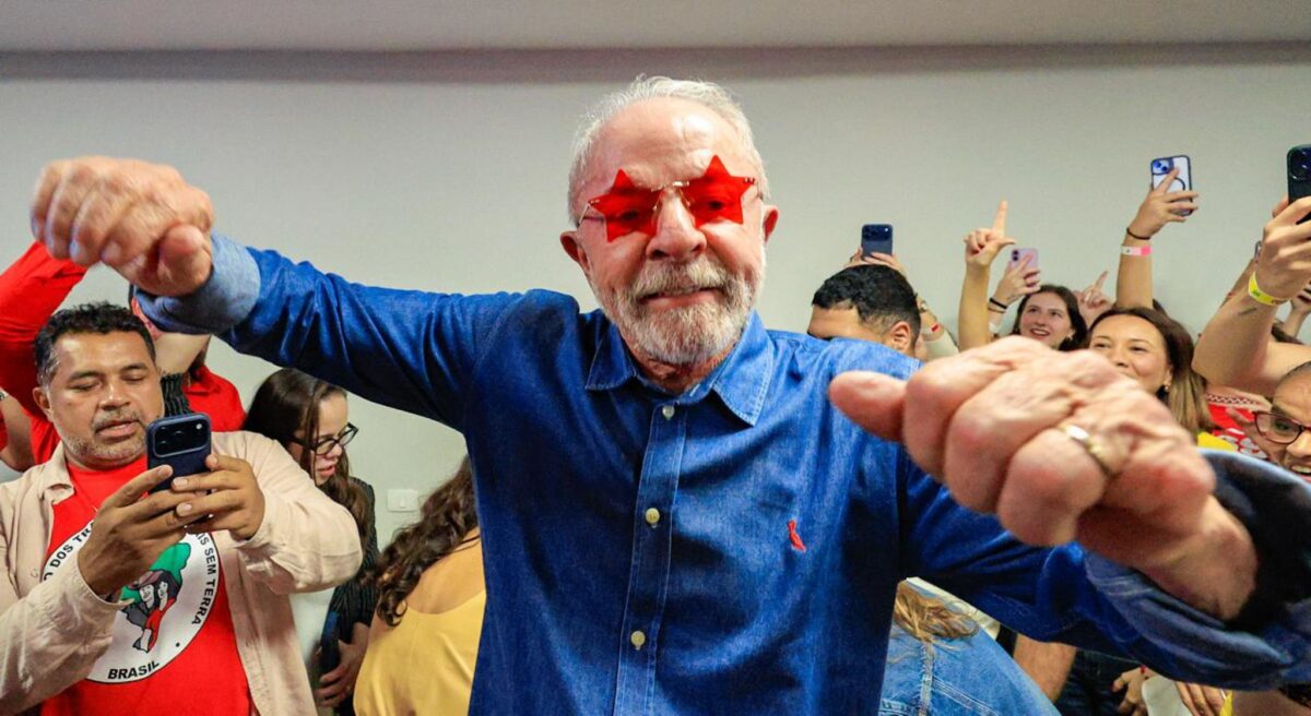 Lula é reeleito para quarto mandato e define prioridades no governo