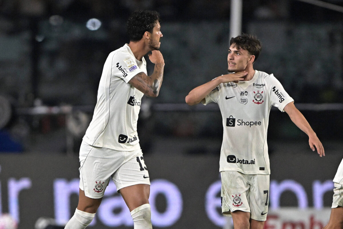 Corinthians tem 66% de risco de rebaixamento e seis jogos decisivos