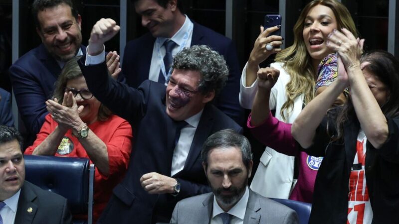 Senado aprova fim da escala 6×1 e nova jornada de trabalho